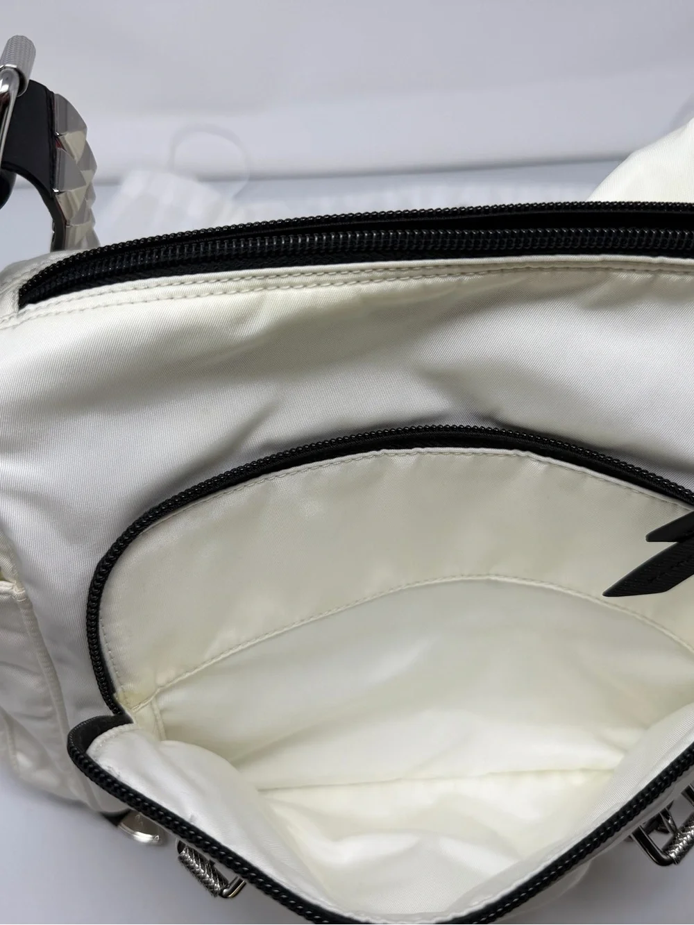 Prada White Nylon Shoulder Bag with Red Trim & Silver Studs